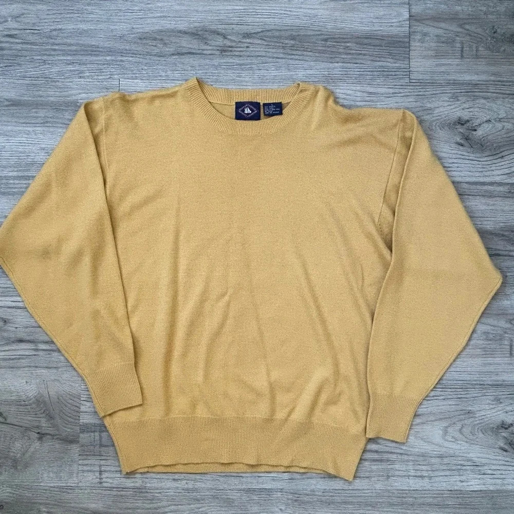 Vintage Boston Clipper Men's Yellow Sweater‎ Sz L